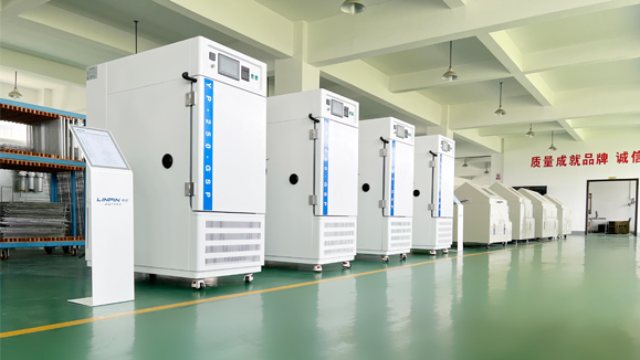 保障芯片可靠性，高低溫試驗(yàn)箱不